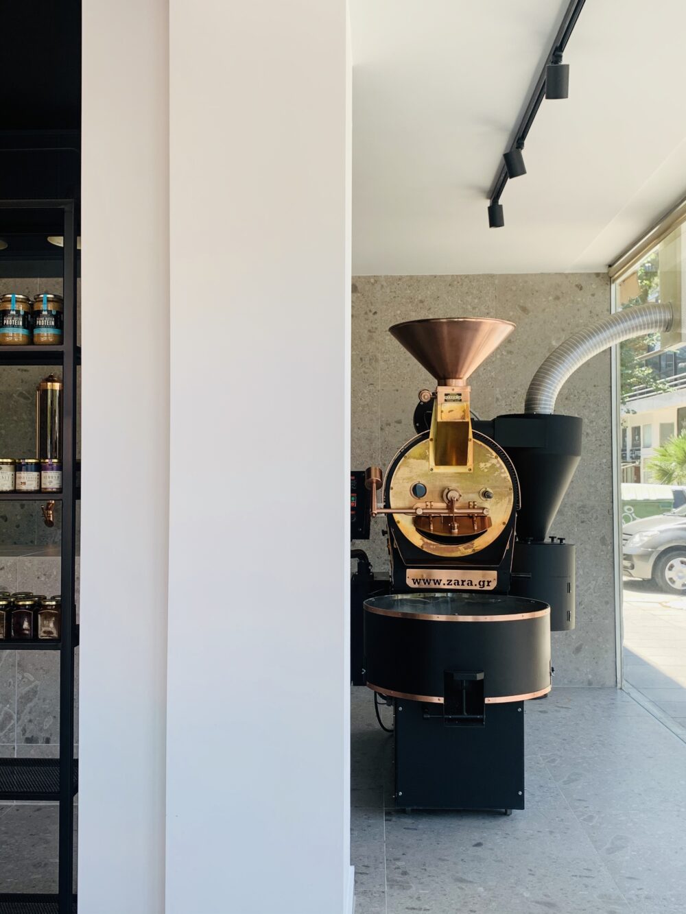 COMMERCIAL_NOMNOMMARKET_6